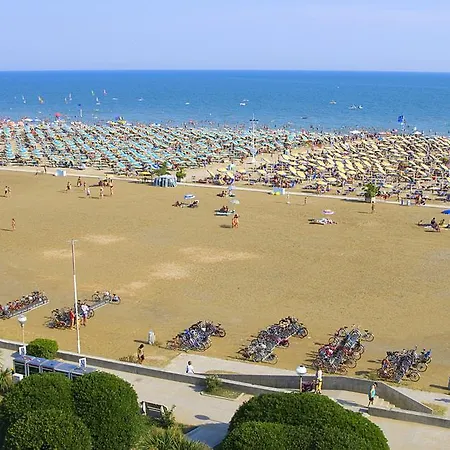 Апартаменти Antonella *